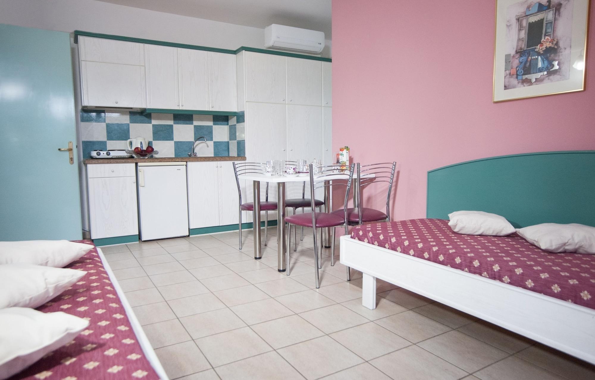 Theoni Apartments Malia  Exterior photo