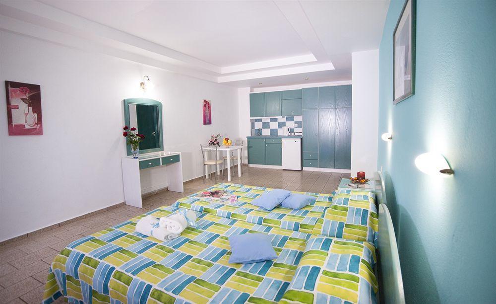 Theoni Apartments Malia  Exterior photo