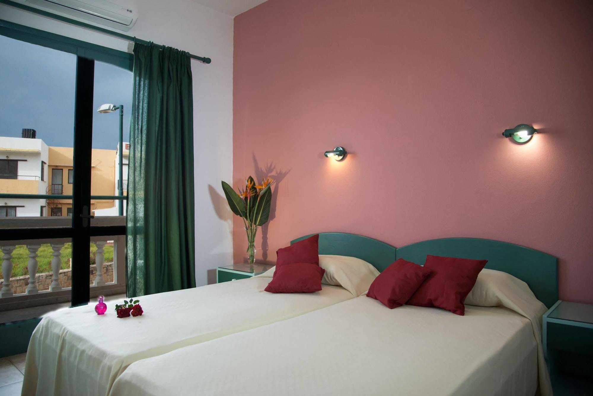 Theoni Apartments Malia  Exterior photo